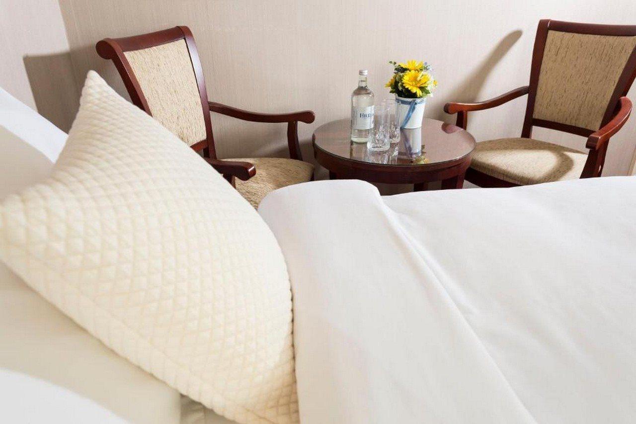 Hotel Savoy Saint Helier Jersey Екстериор снимка