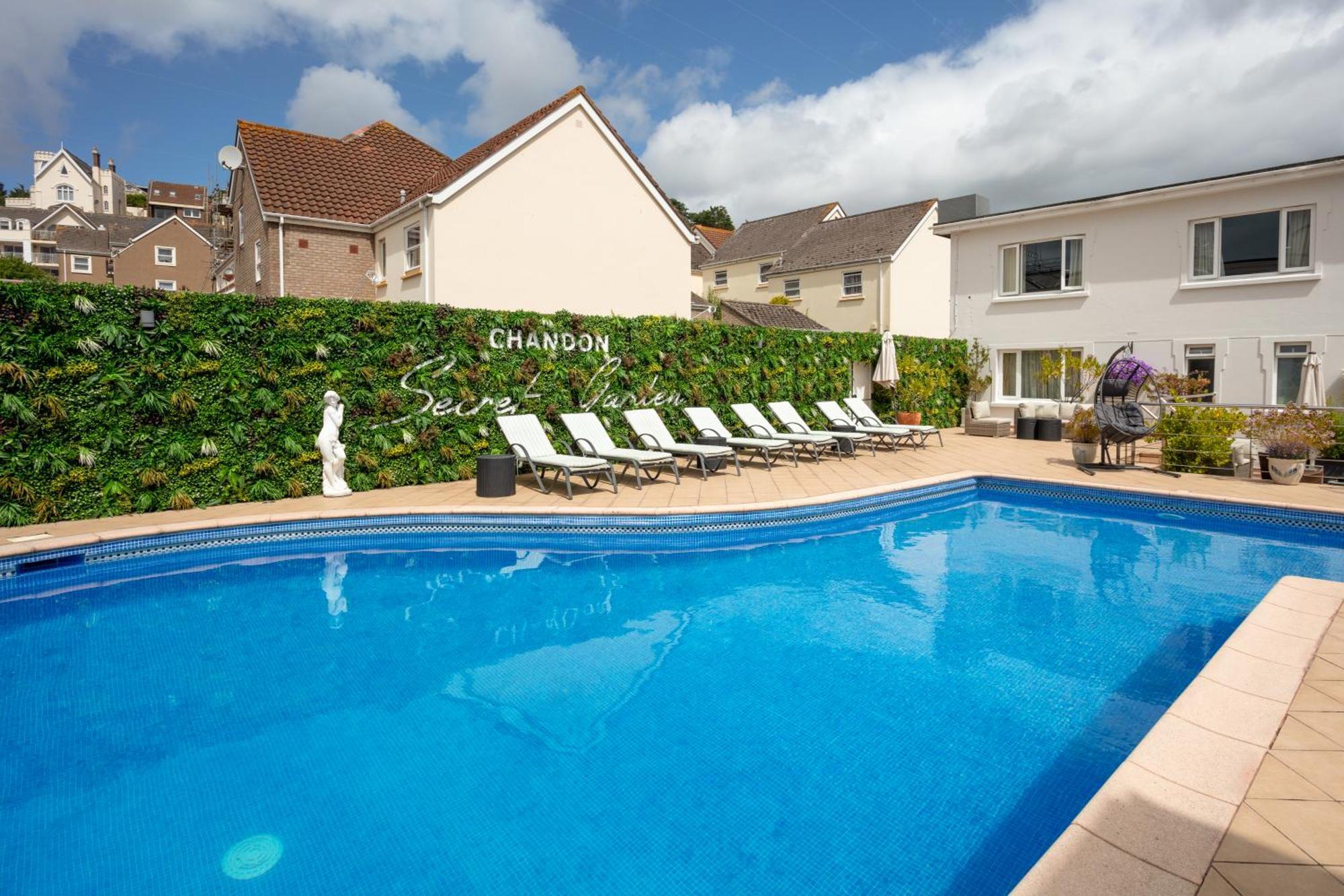 Hotel Savoy Saint Helier Jersey Екстериор снимка