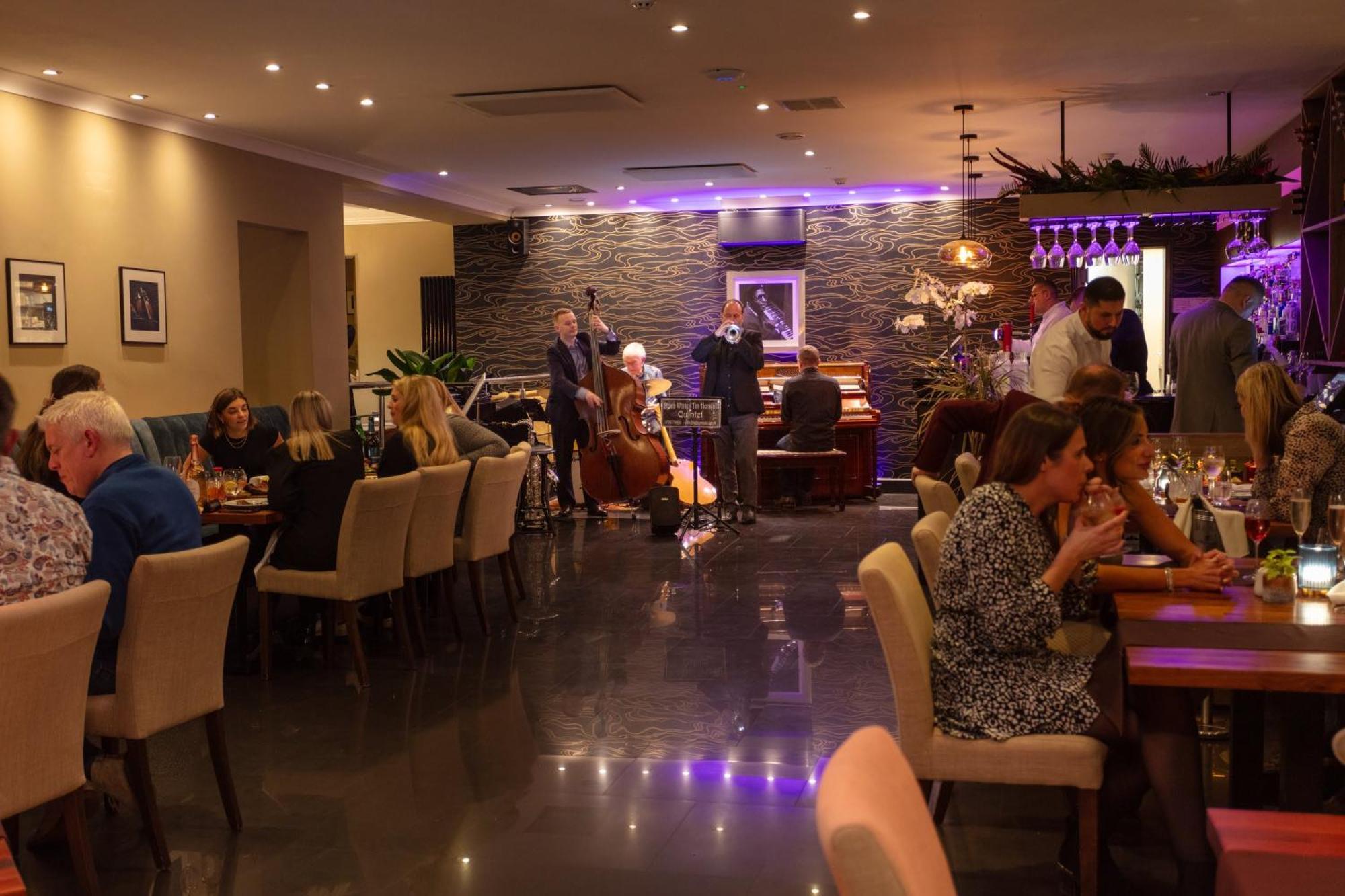 Hotel Savoy Saint Helier Jersey Екстериор снимка