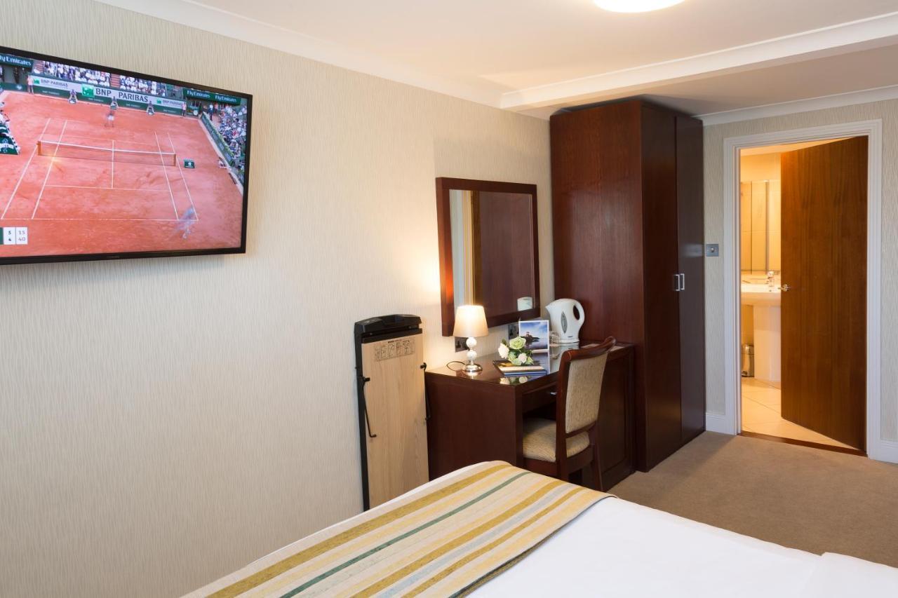 Hotel Savoy Saint Helier Jersey Екстериор снимка
